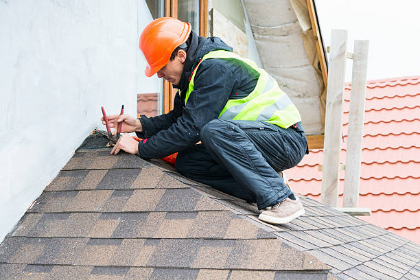 Quick and Trustworthy Emergency Roof Repair Services in Palm Shores, FL